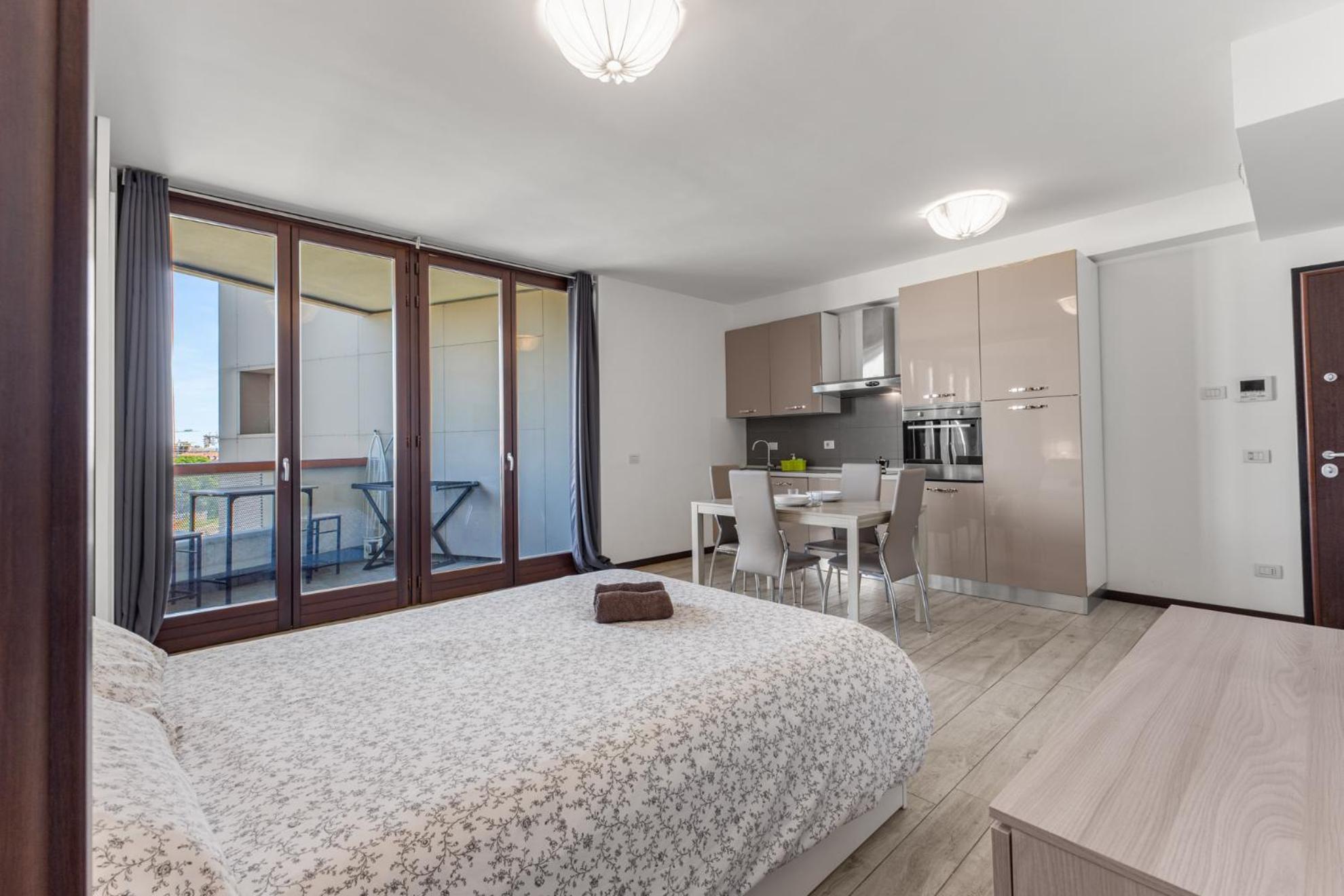 Monolocale Con Balcone Self Check In Sempione Apartment Milan